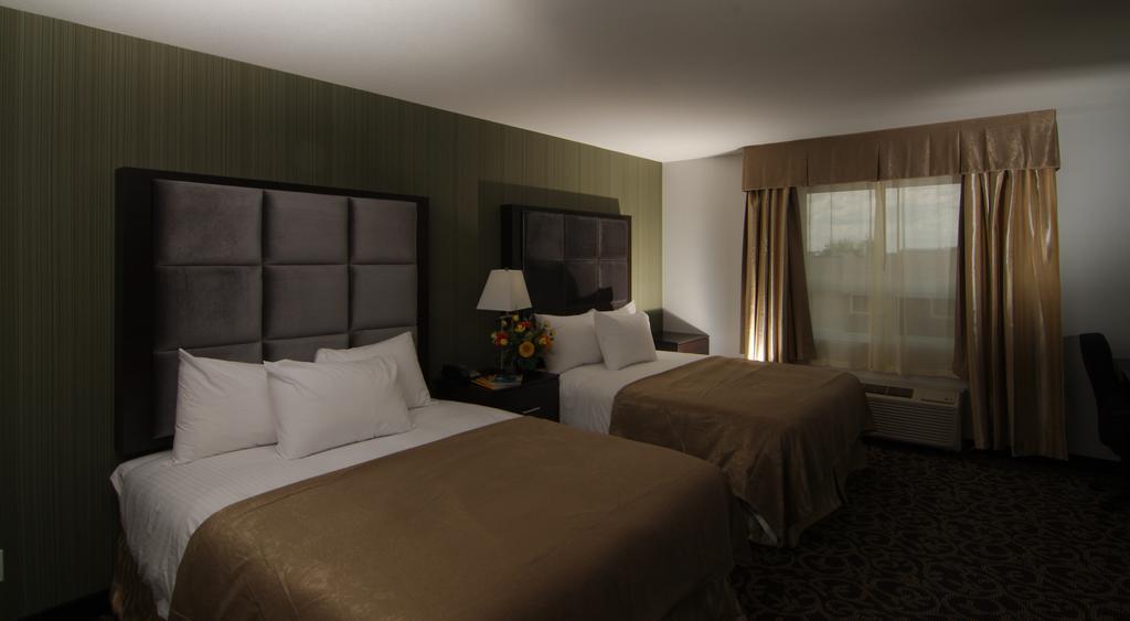 Paradise Inn And Suites Redwater Zimmer foto